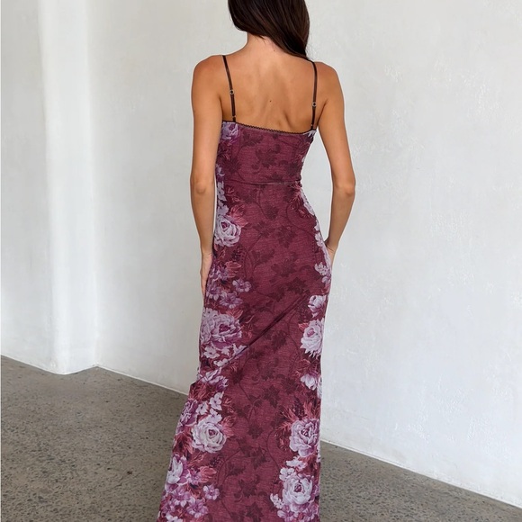 Tiger Mist Mauve Floral Maxi Dress - Picture 5 of 6